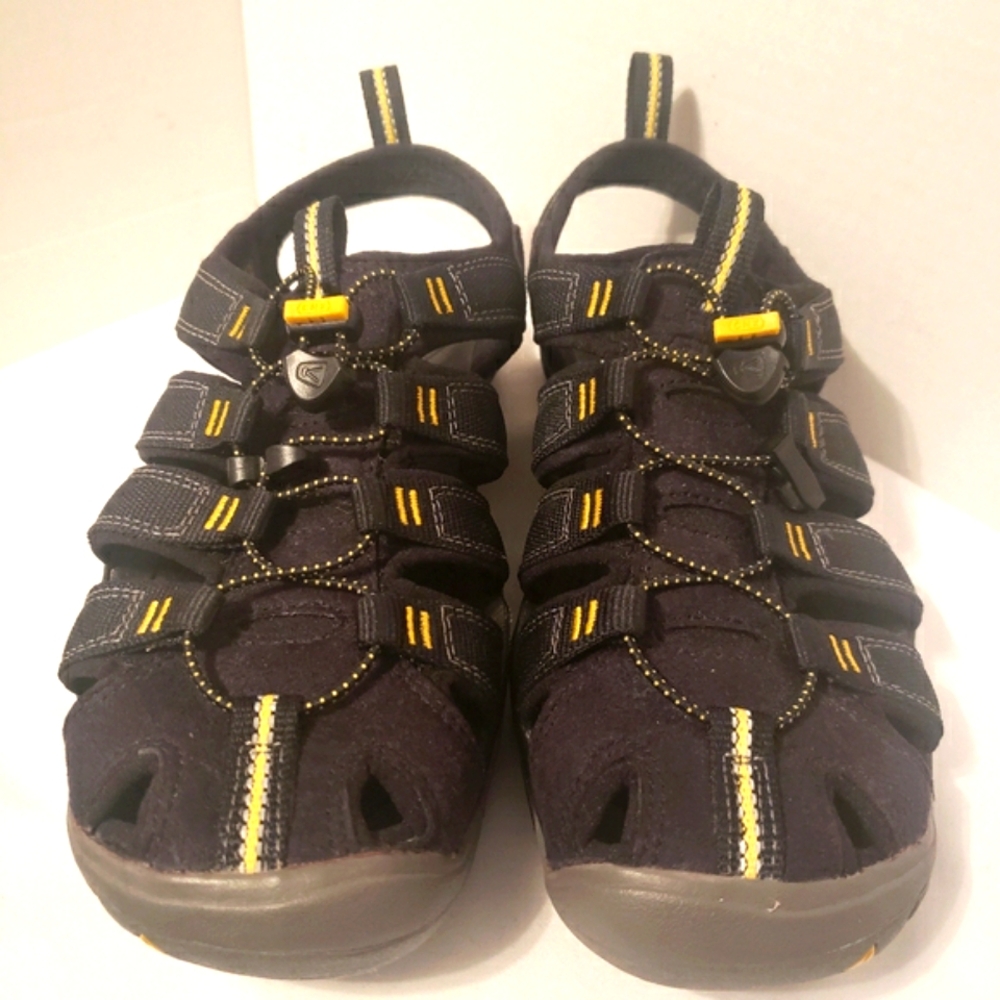 KEEN Clearwater Cnx Black and Yellow Draw String Sandals Woman's Sz 7.5 1008770